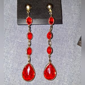 Vintage Heidi Daus Ruby Red Drop Crustal Earrings